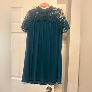Entro brand Size Large teal dress with lace detail